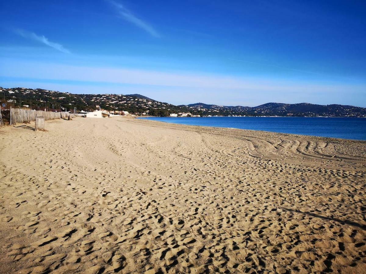 Appartement Sainte-Maxime, Plage De La Nartelle Exterior foto