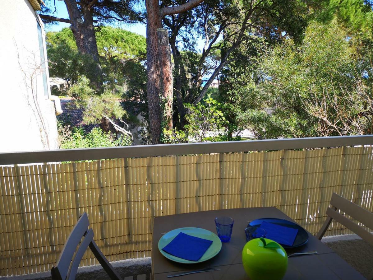 Appartement Sainte-Maxime, Plage De La Nartelle Exterior foto