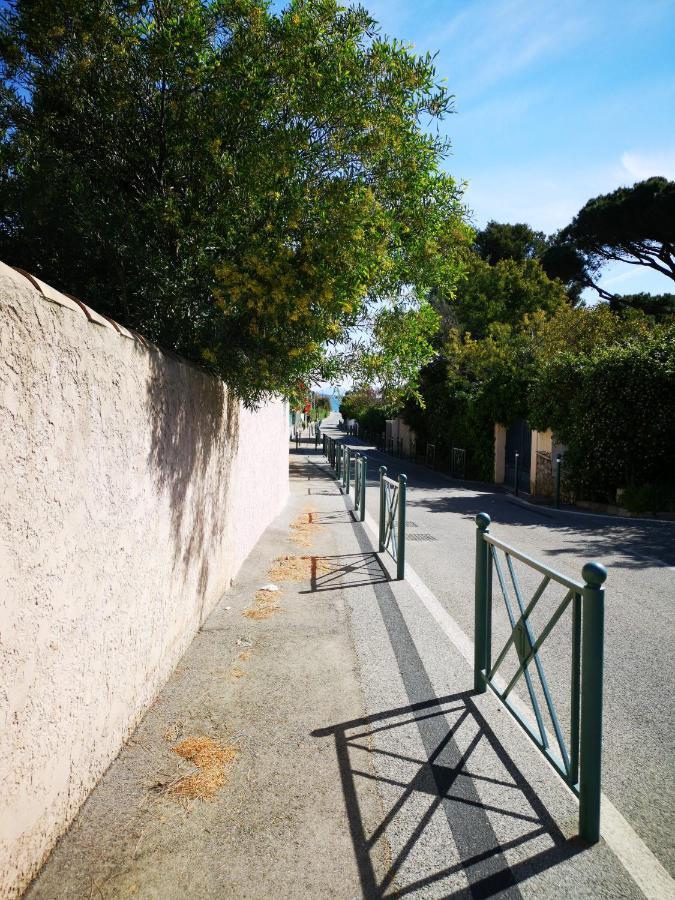 Appartement Sainte-Maxime, Plage De La Nartelle Exterior foto